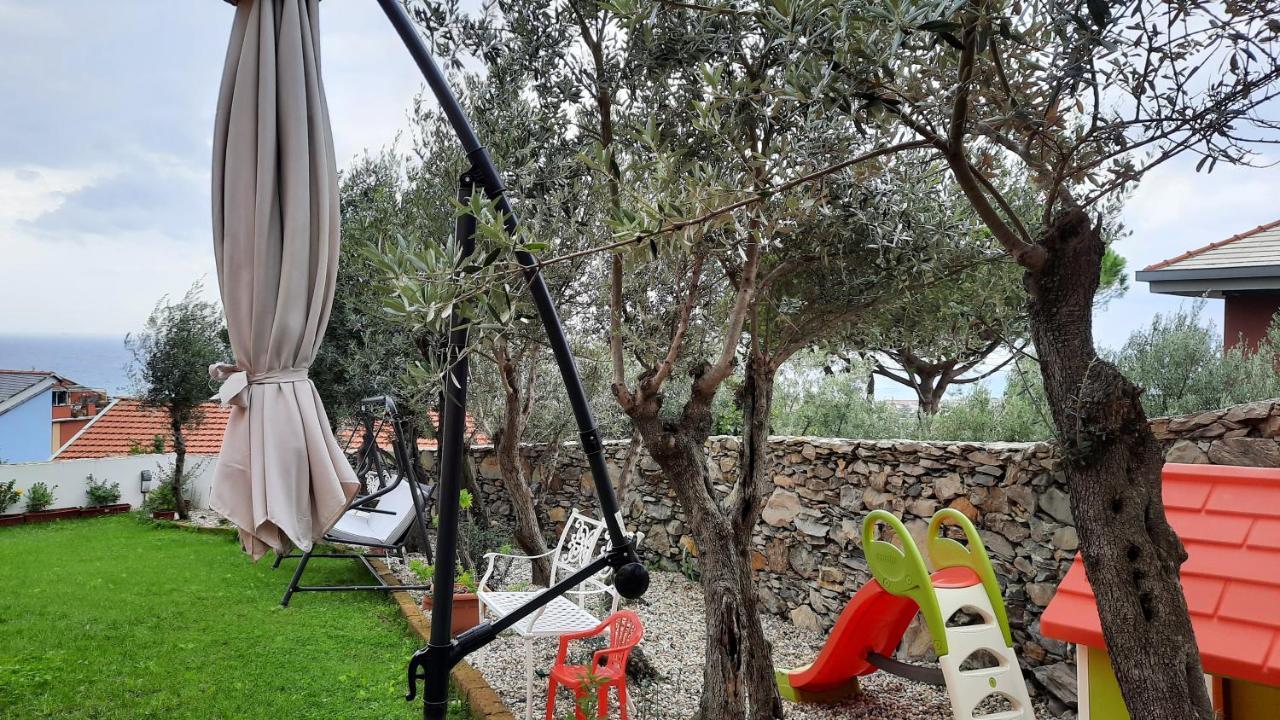 Poggio Degli Ulivi Lägenhet Genua Exteriör bild