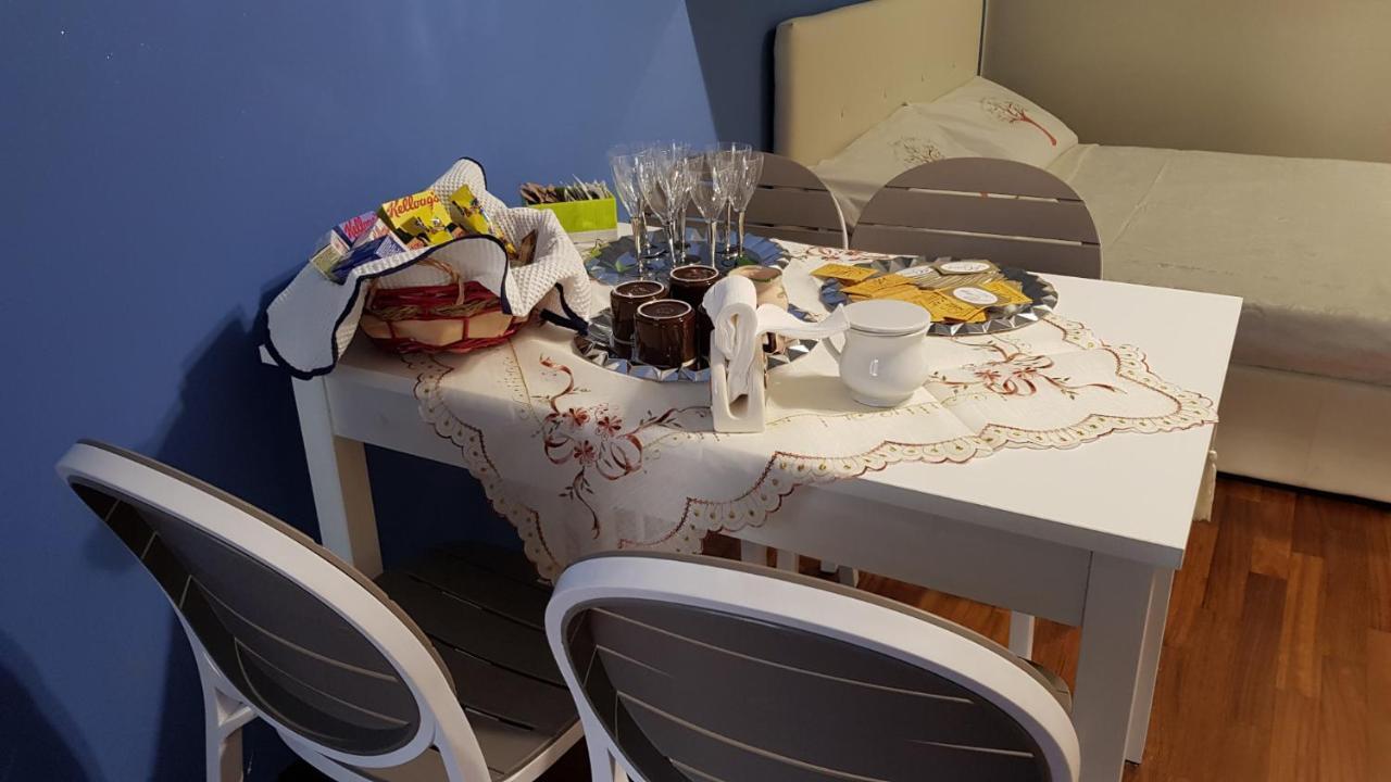 Poggio Degli Ulivi Lägenhet Genua Exteriör bild