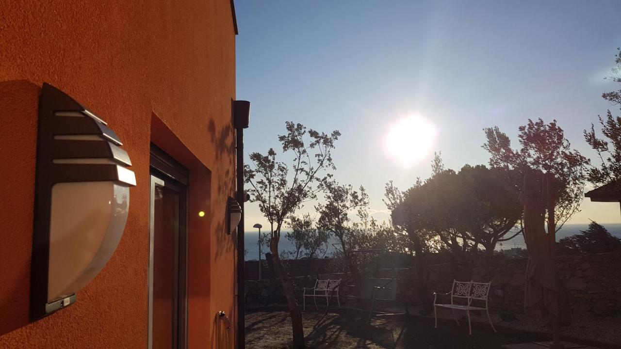 Poggio Degli Ulivi Lägenhet Genua Exteriör bild
